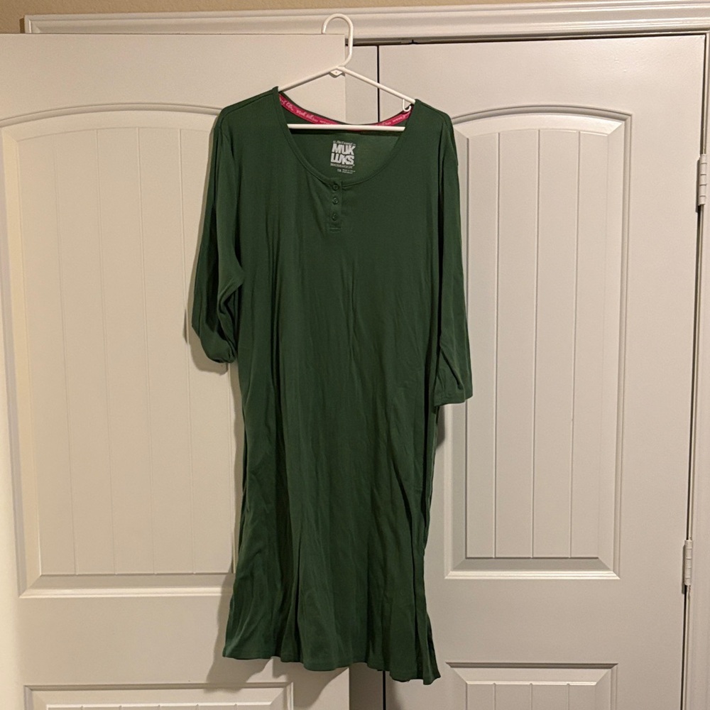 Muk Luks Forest Green Long Sleeve Dress